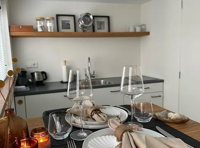 Lodge The Lighthouse